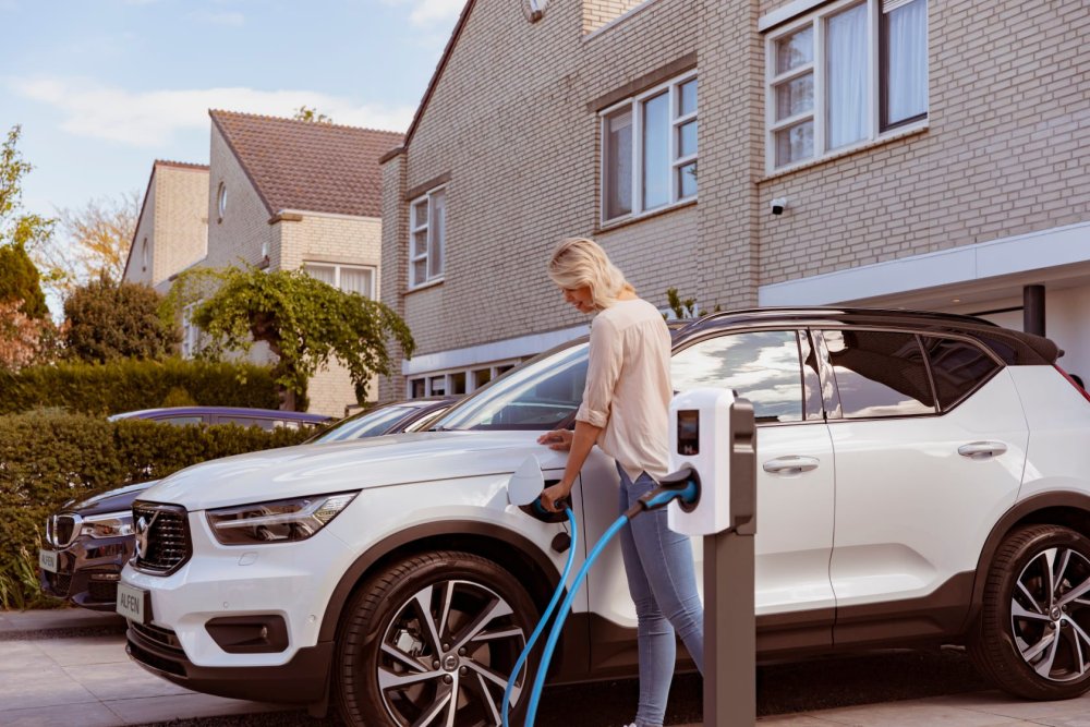 Auto opladen met zonnepanelen