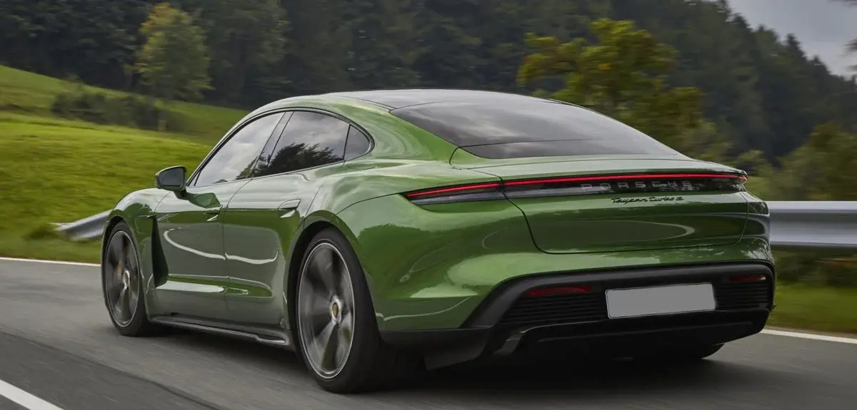 Laadpaal Porsche Taycan